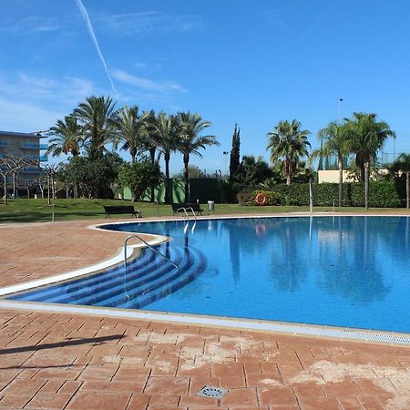 Los Juncos De Pineda Park Salou Kültér fotó