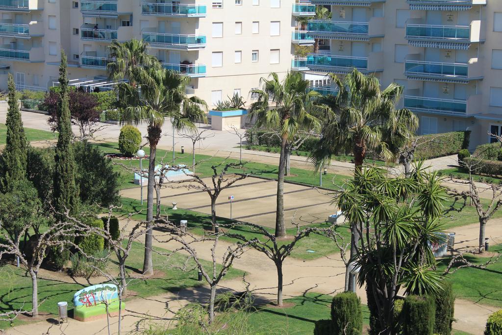 Los Juncos De Pineda Park Salou Kültér fotó