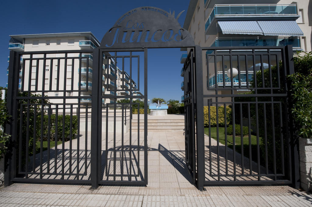 Los Juncos De Pineda Park Salou Kültér fotó